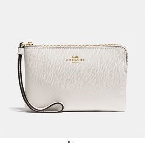 COACH white wristlet- new with tags